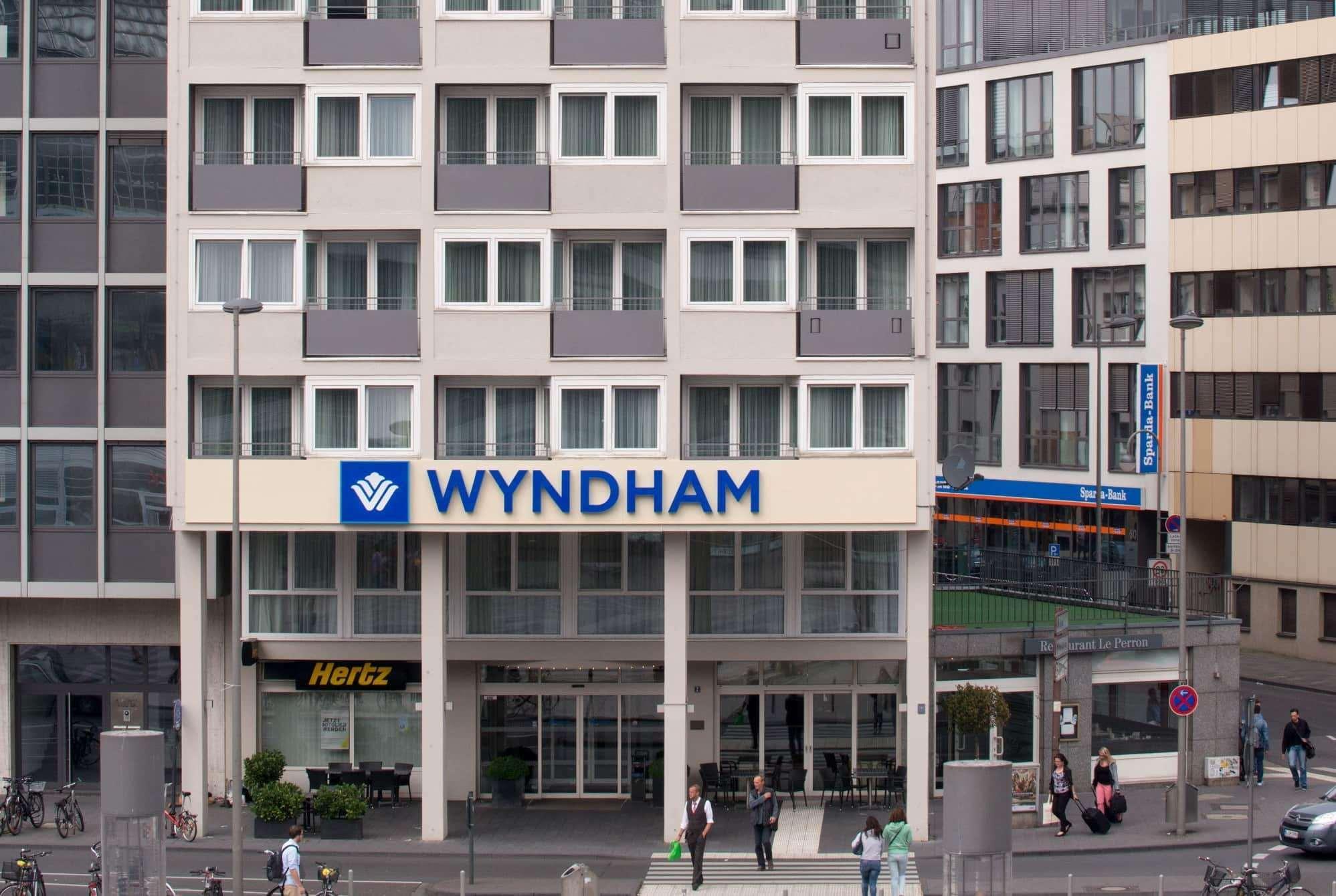 Hotel Wyndham Koeln Exterior foto